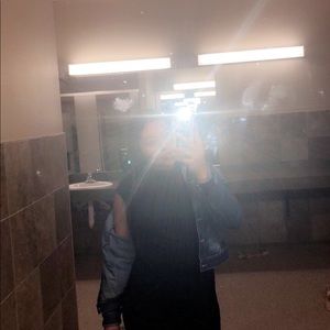 Meet your Posher, Daniela